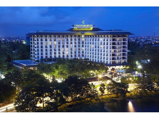 Chatrium Hotel Royal Lake Yangon